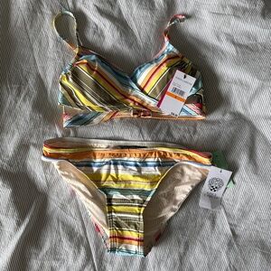 Vince Camuto 2-Piece Striped Swimsuit (S)